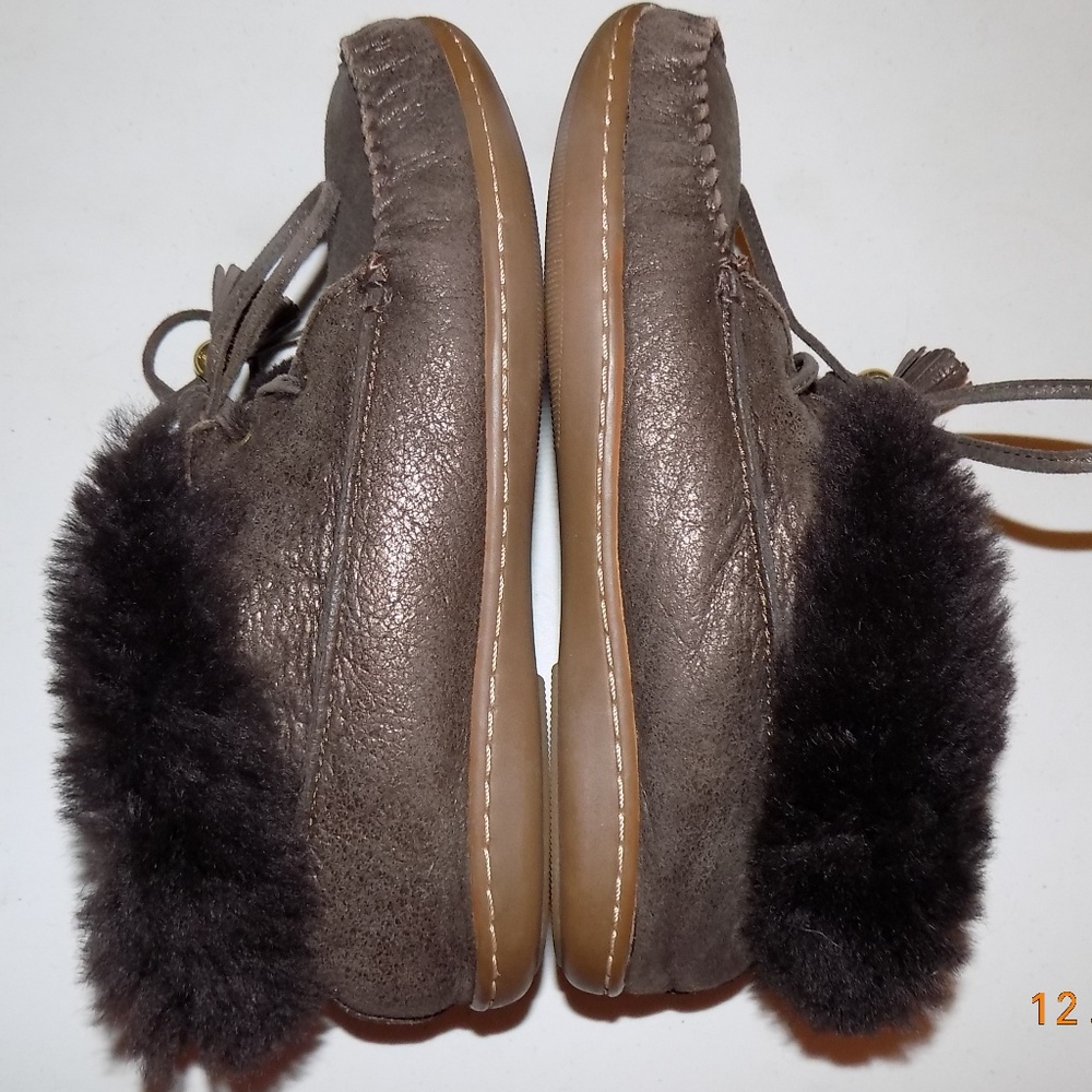 Coach  Janie Brown leather/Shearling moccasin 6B - Picture 5 of 8